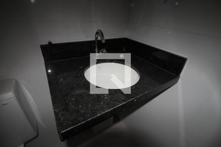 Apartamento à venda com 41m², 2 quartos e sem vagaBanheiro