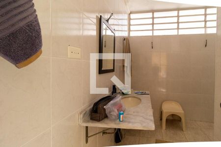 Casa à venda com 260m², 3 quartos e 3 vagasBanheiro