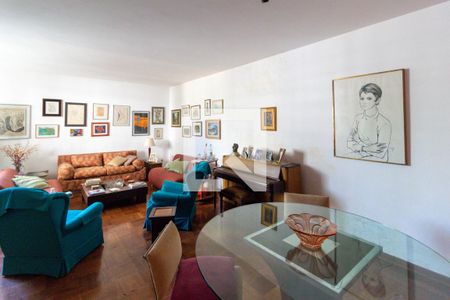 Sala de casa à venda com 3 quartos, 260m² em Vila Mariana, São Paulo