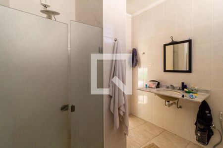Casa à venda com 260m², 3 quartos e 3 vagasBanheiro