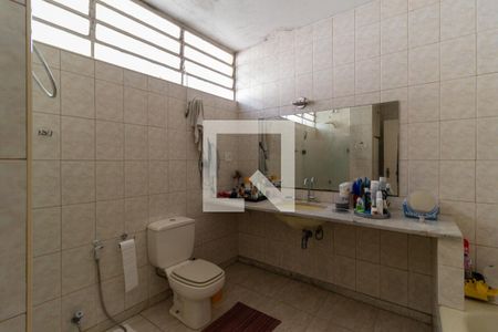 Casa à venda com 260m², 3 quartos e 3 vagasBanheiro