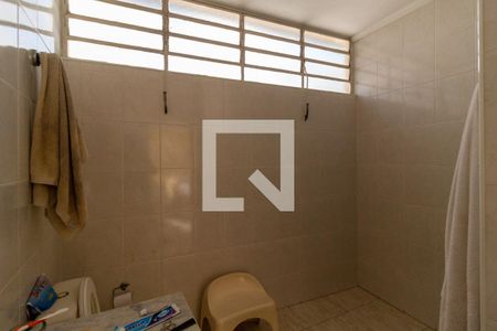 Casa à venda com 260m², 3 quartos e 3 vagasBanheiro