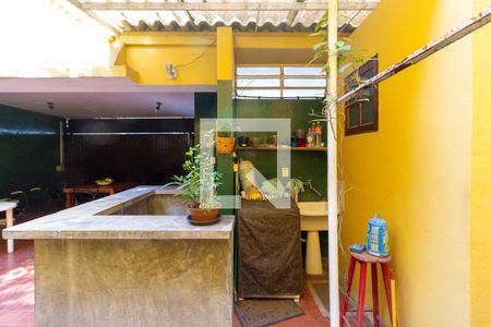 Casa à venda com 260m², 3 quartos e 3 vagasQuintal