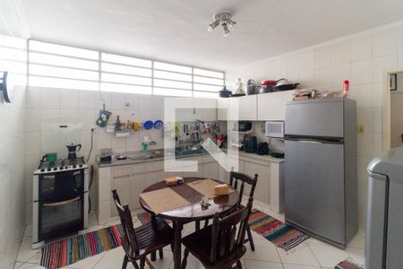 Casa à venda com 260m², 3 quartos e 3 vagasCozinha