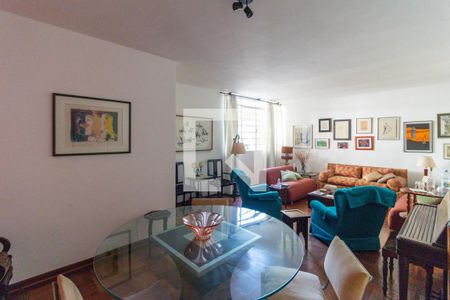 Sala de casa à venda com 3 quartos, 260m² em Vila Mariana, São Paulo