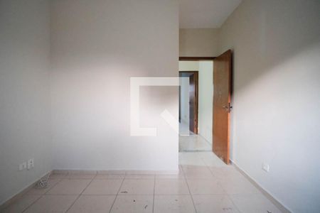 Quarto 1 de casa para alugar com 2 quartos, 72m² em Vila Euthalia, São Paulo