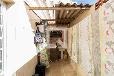 Casa à venda com 180m², 2 quartos e 2 vagasÁrea de Serviço