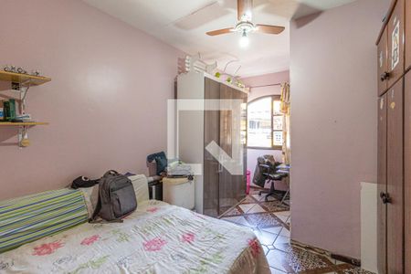 Casa à venda com 120m², 3 quartos e 2 vagasSuíte 2