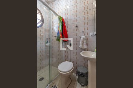 Casa à venda com 120m², 3 quartos e 2 vagasBanheiro da suíte 2