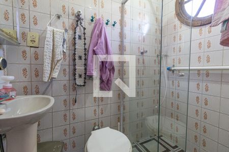 Casa à venda com 120m², 3 quartos e 2 vagasBanheiro da suíte 1