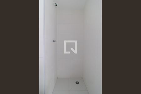 Apartamento para alugar com 35m², 2 quartos e sem vaga Apartamento para alugar com 35m², 2 quartos e sem vagaBanheiro