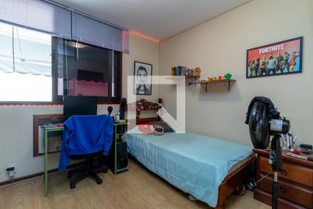 Apartamento à venda com 350m², 4 quartos e 3 vagasQuarto 4
