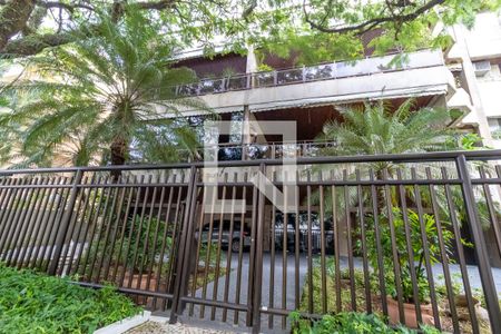 Apartamento à venda com 350m², 4 quartos e 3 vagasFachada