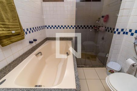 Apartamento à venda com 350m², 4 quartos e 3 vagasBanheiro Suíte 1