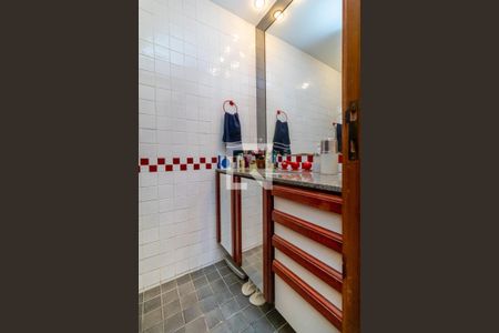 Apartamento à venda com 350m², 4 quartos e 3 vagasBanheiro Suíte 2