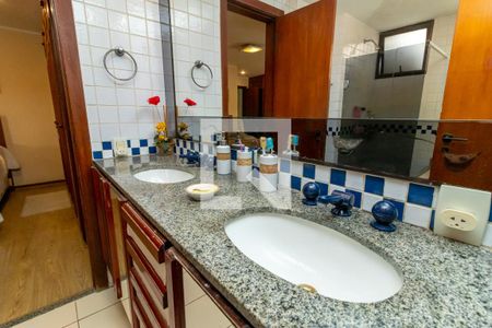 Apartamento à venda com 350m², 4 quartos e 3 vagasBanheiro Suíte 1