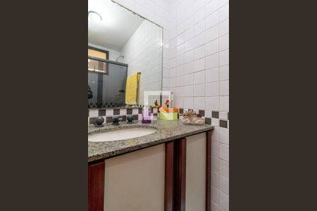 Apartamento à venda com 350m², 4 quartos e 3 vagasBanheiro Suíte 2