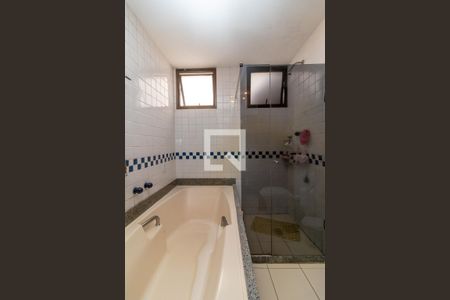 Apartamento à venda com 350m², 4 quartos e 3 vagasBanheiro Suíte 1