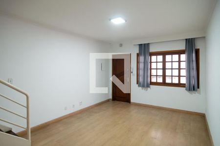 Sala de casa de condomínio à venda com 2 quartos, 93m² em Vila Alexandria, São Paulo
