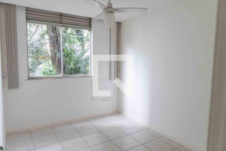 Quarto 2 de apartamento à venda com 3 quartos, 59m² em Santa Rosa, Niterói
