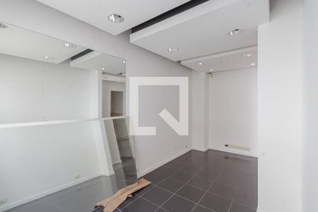 Corredor de casa à venda com 3 quartos, 180m² em Vila Olímpia, São Paulo