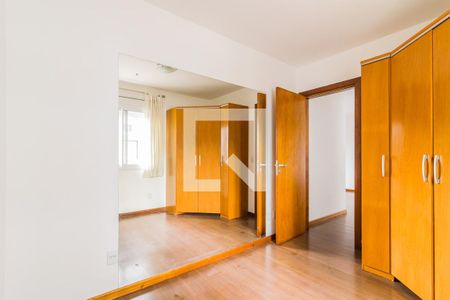 Dormitório de apartamento para alugar com 1 quarto, 55m² em Petrópolis, Porto Alegre