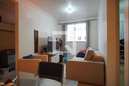 Sala  de apartamento para alugar com 2 quartos, 58m² em Jardim Itu, Porto Alegre
