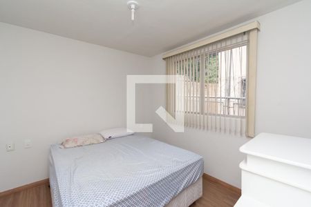 Quarto 2 de apartamento para alugar com 2 quartos, 52m² em Monte Castelo, Contagem
