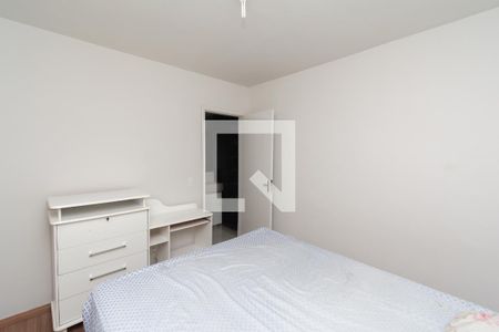 Quarto 2 de apartamento para alugar com 2 quartos, 52m² em Monte Castelo, Contagem