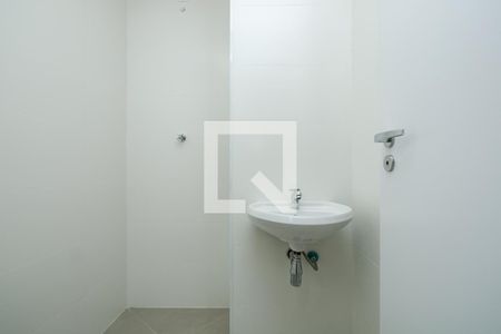 Apartamento à venda com 125m², 3 quartos e 2 vagas Apartamento à venda com 125m², 3 quartos e 2 vagasBanheiro de Serviço