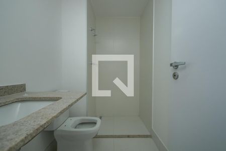 Apartamento à venda com 125m², 3 quartos e 2 vagas Apartamento à venda com 125m², 3 quartos e 2 vagasBanheiro da Suíte 2