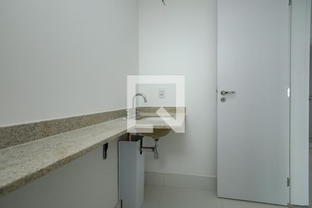 Apartamento à venda com 125m², 3 quartos e 2 vagas Apartamento à venda com 125m², 3 quartos e 2 vagasBanheiro da Suíte 1