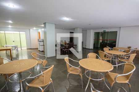 Apartamento para alugar com 100m², 3 quartos e 1 vagaÁrea comum - Salão de festas