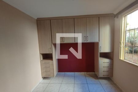 Dormitório 01 de apartamento para alugar com 2 quartos, 45m² em Geraldo Correia de Carvalho, Ribeirão Preto