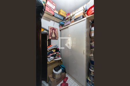 Casa à venda com 300m², 4 quartos e sem vagaQuarto de Serviço