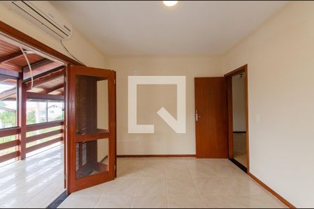 Casa para alugar com 372m², 3 quartos e 4 vagas Casa para alugar com 372m², 3 quartos e 4 vagasQuarto 2