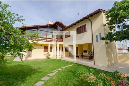 Casa para alugar com 372m², 3 quartos e 4 vagas Casa para alugar com 372m², 3 quartos e 4 vagasJardim