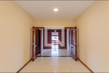 Casa para alugar com 372m², 3 quartos e 4 vagas Casa para alugar com 372m², 3 quartos e 4 vagasQuarto 3