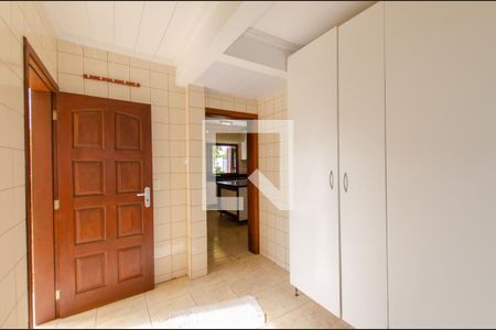 Casa para alugar com 372m², 3 quartos e 4 vagas Casa para alugar com 372m², 3 quartos e 4 vagasÁrea de serviço