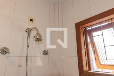 Casa para alugar com 372m², 3 quartos e 4 vagas Casa para alugar com 372m², 3 quartos e 4 vagasBanheiro