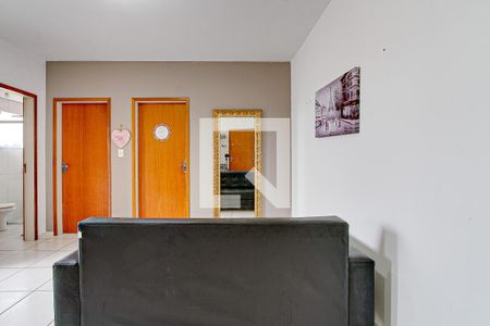 Apartamento para alugar com 2 quartos, 54m² em Serraria, São José