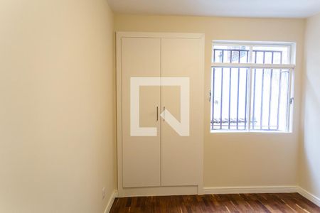 Apartamento para alugar com 90m², 3 quartos e 1 vagaArmário do Quarto 2