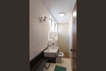 Apartamento para alugar com 100m², 3 quartos e 1 vagaBanheiro da Suíte