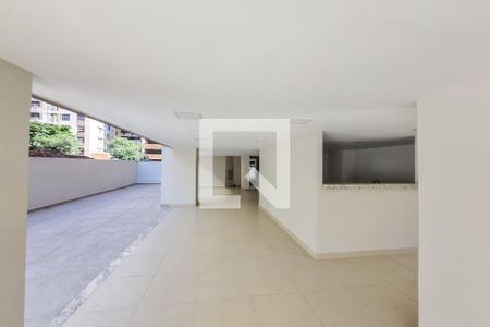 Apartamento para alugar com 100m², 3 quartos e 1 vagaÁrea comum - Salão de festas