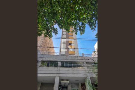 Apartamento para alugar com 100m², 3 quartos e 1 vagaFachada