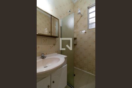 Casa para alugar com 100m², 3 quartos e 1 vaga Casa para alugar com 100m², 3 quartos e 1 vagaBanheiro