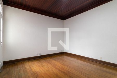 Casa para alugar com 100m², 3 quartos e 1 vaga Casa para alugar com 100m², 3 quartos e 1 vagaSala