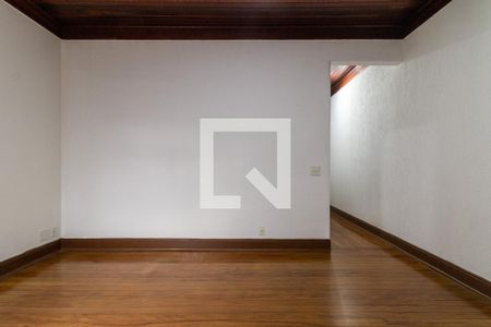 Casa para alugar com 100m², 3 quartos e 1 vaga Casa para alugar com 100m², 3 quartos e 1 vagaSala