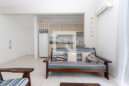 Sala de apartamento para alugar com 2 quartos, 80m² em Lagoa Pequena, Florianópolis