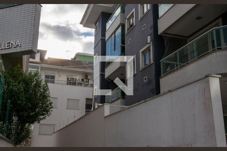 Apartamento para alugar com 80m², 2 quartos e 1 vaga Apartamento para alugar com 80m², 2 quartos e 1 vagaplaca